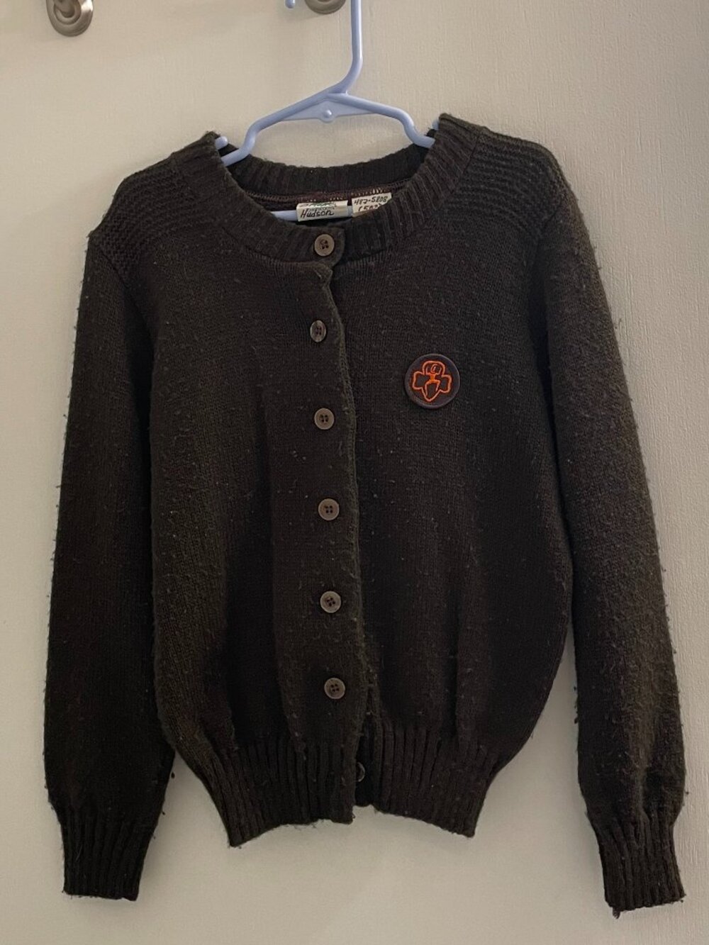 Official Girl Scouts of the USA Brownie uniform sweater 1980s/1990s